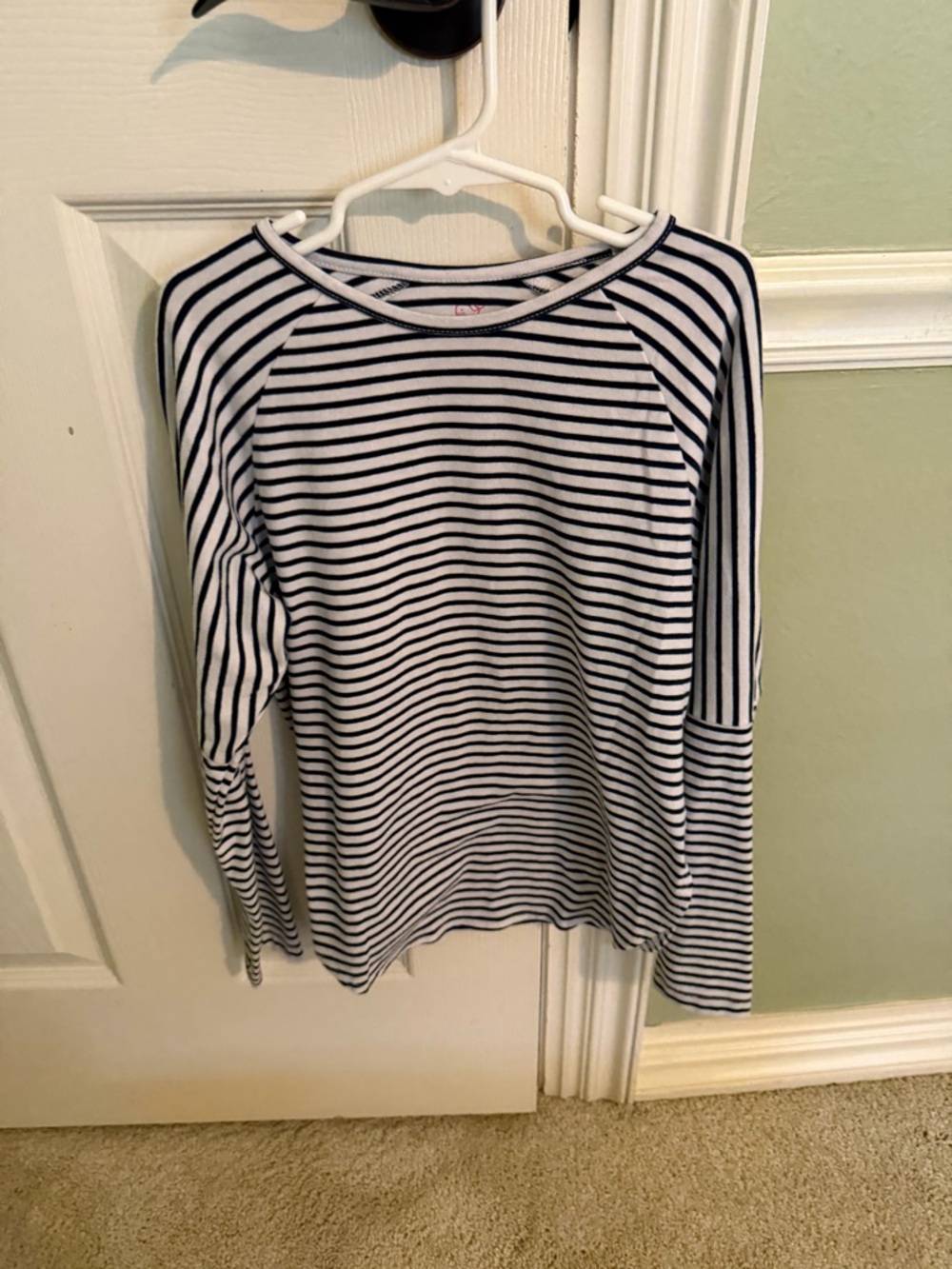 Vineyard vine, girls Striped Long Sleeve Top - Navy and White